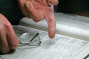 Was darf der Insolvenzverwalter nicht? Er darf nicht selbst festlegen, was in die Insolvenzmasse gehört und was nicht.