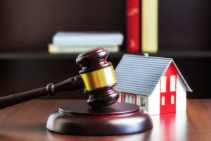 Wird eine Immobilie aus der Insolvenzmasse freigegeben, darf der Schuldner sie behalten.
