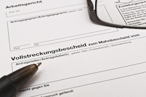 Konto gepfändet ohne Ankündigung? Sie werden zuvor über das Vorgehen des Gläubigers informiert.