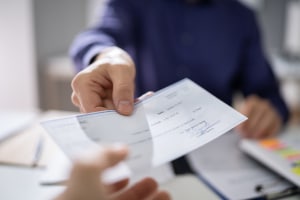 Bringt eine Privatinsolvenz auch Folgen für den Arbeitgeber mit sich?