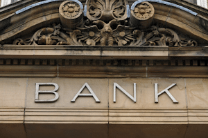 Der Drittschuldner bei einer Pfändung kann eine Bank sein.