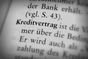 Mit SCHUFA-Eintrag einen Dispo zu beantragen, kann recht schwierig sein.